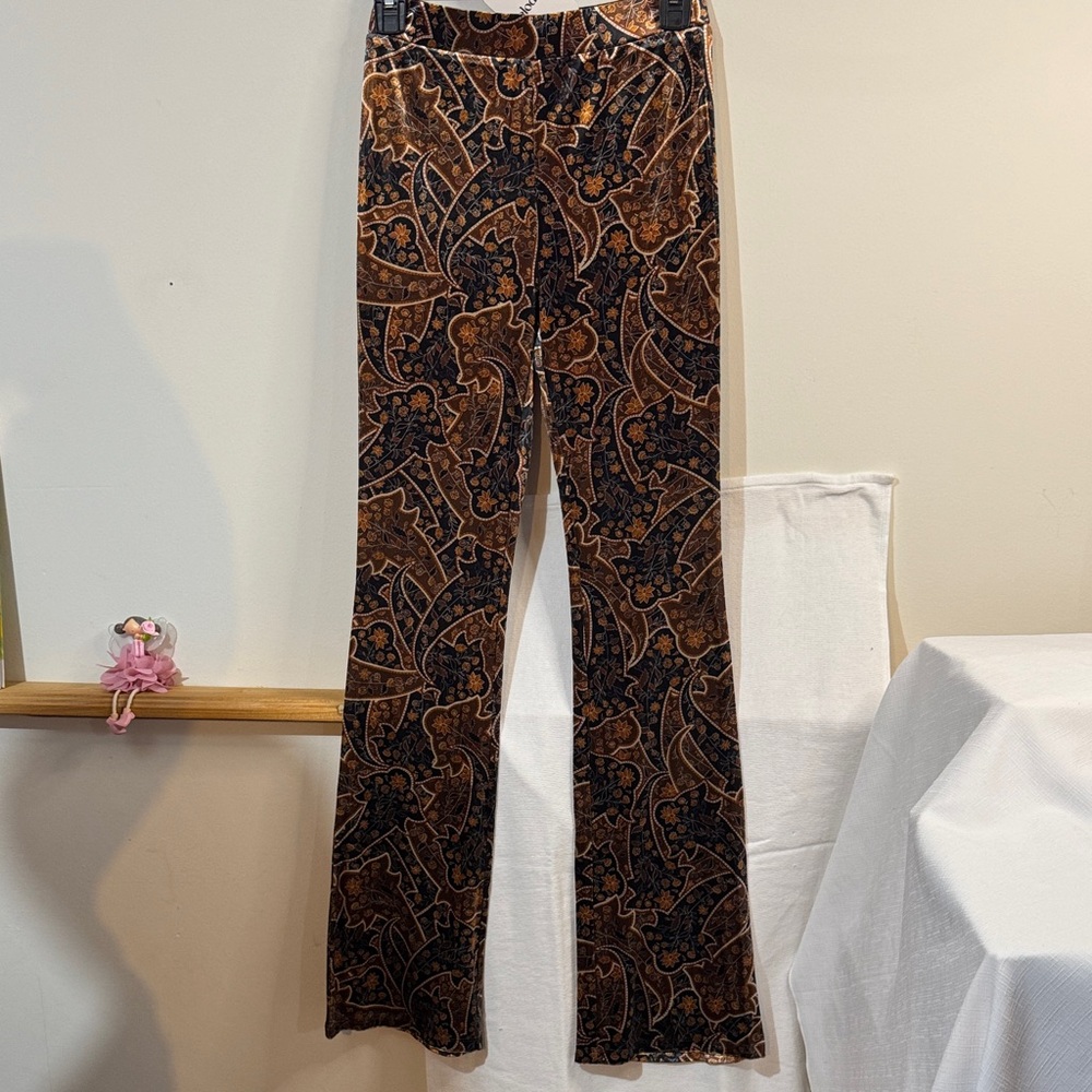 Elodie Brown and Black Patterned Garment